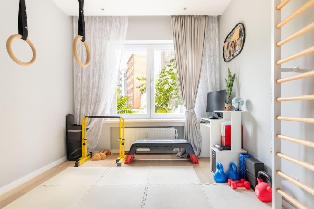 European Heart 2-Bedroom Flat. Βρυξέλλες Εξωτερικό φωτογραφία