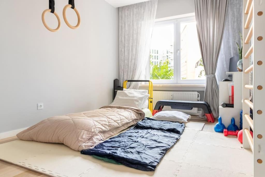 European Heart 2-Bedroom Flat. Βρυξέλλες Εξωτερικό φωτογραφία